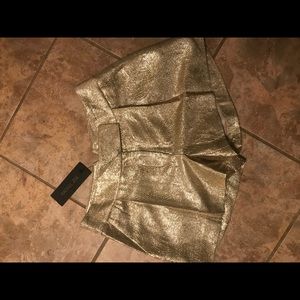 Rachel Zoe New w/tags Chou Metallic Gold Shorts(2)
